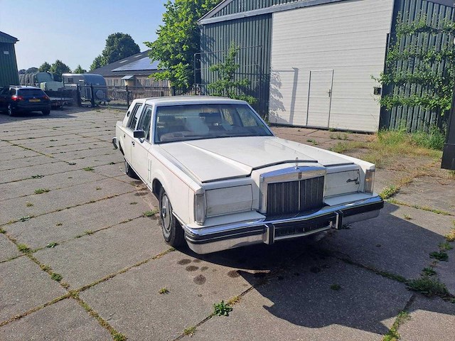 Lincoln continental mark 4 v8 21-xk-jt - afbeelding 14 van  14