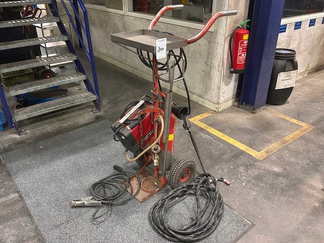 Lincoln electric - v 160 tpulse - tig welding machine - afbeelding 3 van  9