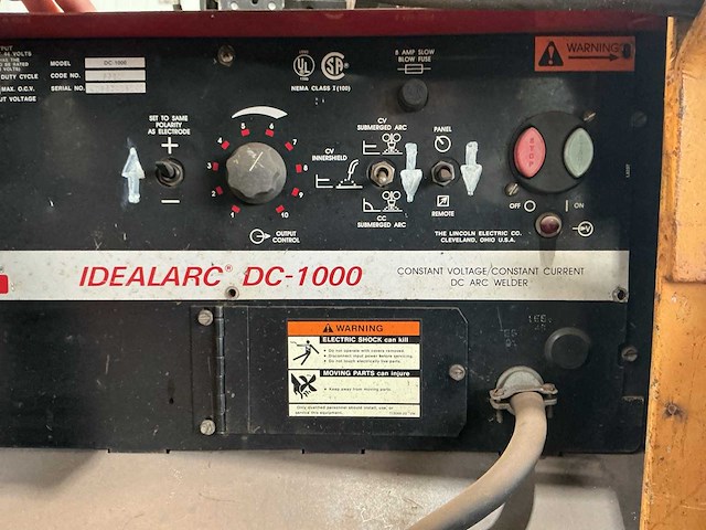Lincoln electric idealarc dc-1000 op lasapparaat - afbeelding 9 van  11