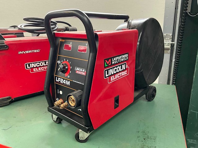 Lincoln electric lf24m draadaanvoerunit - afbeelding 1 van  8