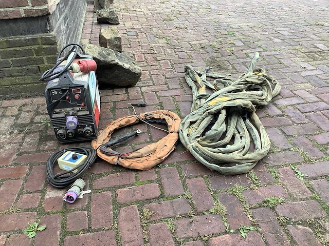 Lincoln eletric invertec v270-t mig lasapparaat - afbeelding 2 van  5