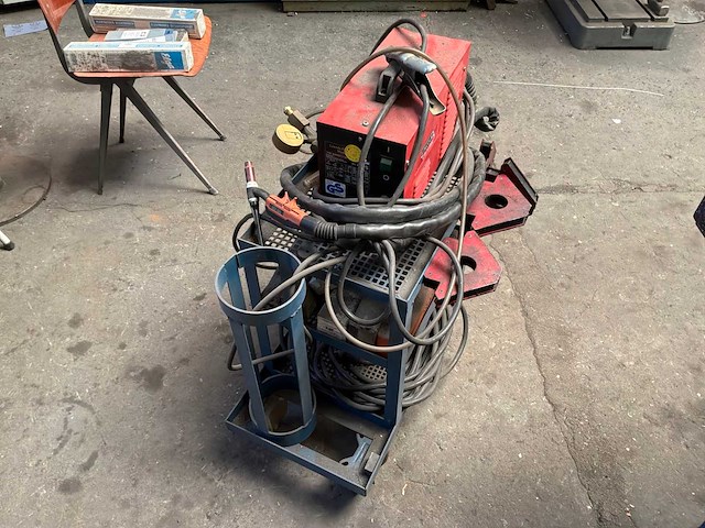 Lincoln invertec v 130 tig-/ en elektrode lasapparaat - afbeelding 5 van  11