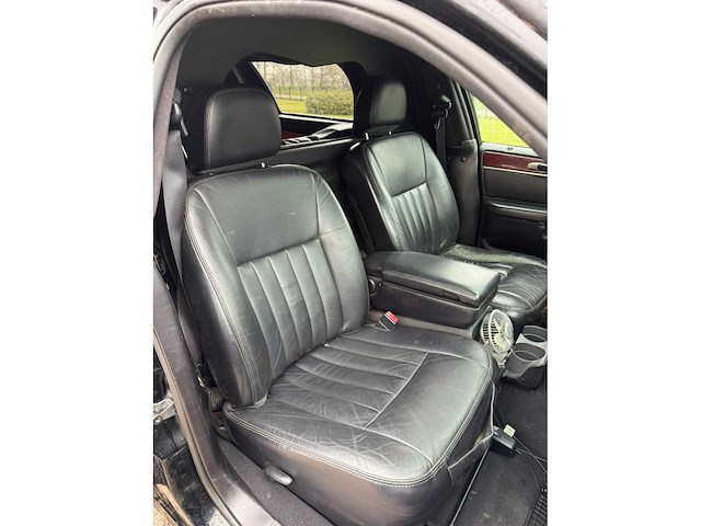 Lincoln town car - 4.6 signature limousine, automaat, x-557-gz - afbeelding 8 van  22