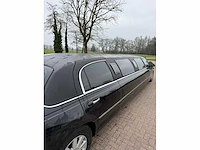 Lincoln town car - 4.6 signature limousine, automaat, x-557-gz - afbeelding 17 van  22