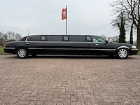 Lincoln town car - 4.6 signature limousine, automaat, x-557-gz - afbeelding 20 van  22