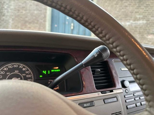 Lincoln town car 4.6 v8 signature (limousine) 204pk 2003, 62-ng-xn youngtimer - afbeelding 28 van  51
