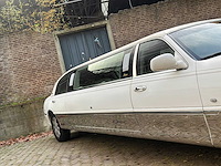 Lincoln town car 4.6 v8 signature (limousine) 204pk 2003, 62-ng-xn youngtimer - afbeelding 9 van  51
