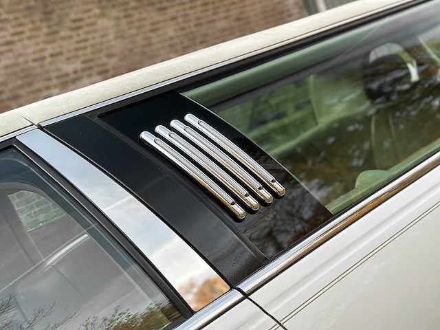 Lincoln town car 4.6 v8 signature (limousine) 204pk 2003, 62-ng-xn youngtimer - afbeelding 12 van  51
