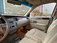 Lincoln town car 4.6 v8 signature (limousine) 204pk 2003, 62-ng-xn youngtimer - afbeelding 23 van  51