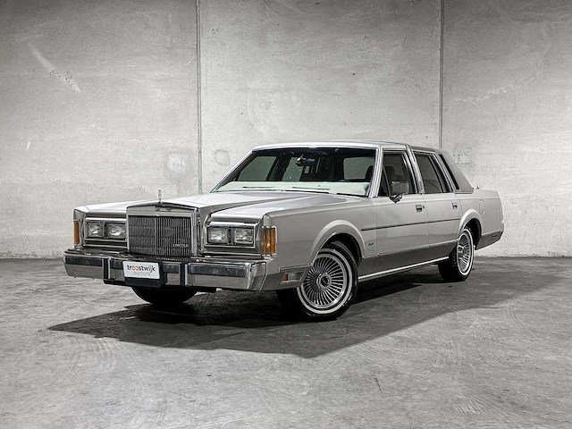 Lincoln town car 4.9 v8 signature sd 160pk 1989, k-946-bx - afbeelding 8 van  32