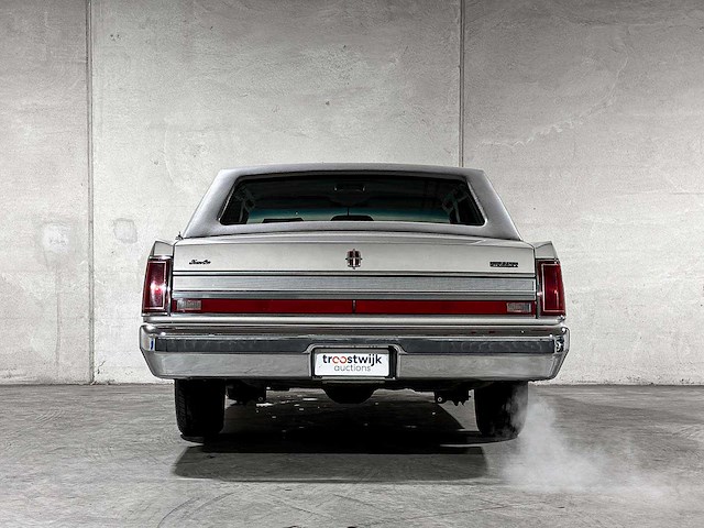 Lincoln town car 4.9 v8 signature sd 160pk 1989, k-946-bx - afbeelding 5 van  39