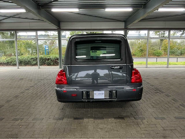 Lincoln town car federal coach rouwauto – amerikaanse luxe, tijdloze klasse 2007 v8 btw auto - afbeelding 2 van  56