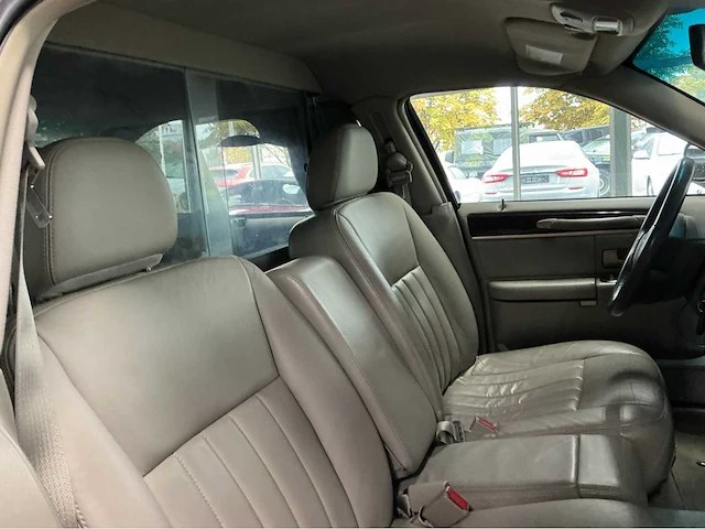 Lincoln town car federal coach rouwauto – amerikaanse luxe, tijdloze klasse 2007 v8 btw auto - afbeelding 32 van  56
