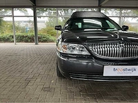 Lincoln town car federal coach rouwauto – amerikaanse luxe, tijdloze klasse 2007 v8 btw auto - afbeelding 34 van  56