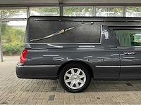 Lincoln town car federal coach rouwauto – amerikaanse luxe, tijdloze klasse 2007 v8 btw auto - afbeelding 54 van  56