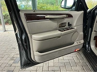 Lincoln town car federal coach rouwauto – amerikaanse luxe, tijdloze klasse 2007 v8 btw auto - afbeelding 21 van  50