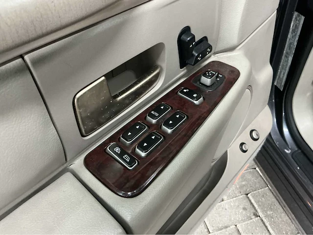 Lincoln town car federal coach rouwauto – amerikaanse luxe, tijdloze klasse 2007 v8 btw auto - afbeelding 22 van  50