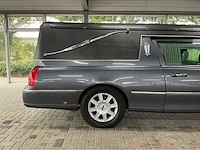 Lincoln town car federal coach rouwauto – amerikaanse luxe, tijdloze klasse 2007 v8 btw auto - afbeelding 48 van  50