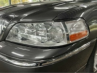 Lincoln town car federal coach rouwauto – amerikaanse luxe, tijdloze klasse 2008 v8 btw auto - afbeelding 18 van  51