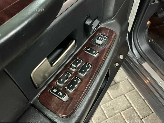 Lincoln town car federal coach rouwauto – amerikaanse luxe, tijdloze klasse 2008 v8 btw auto - afbeelding 24 van  51