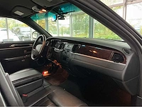Lincoln town car federal coach rouwauto – amerikaanse luxe, tijdloze klasse 2008 v8 btw auto - afbeelding 30 van  51