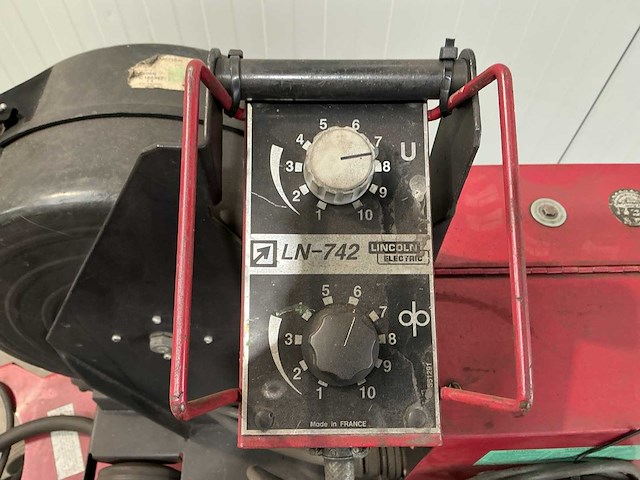 Lincolnelectric cv400-i lasapparaat - afbeelding 9 van  9