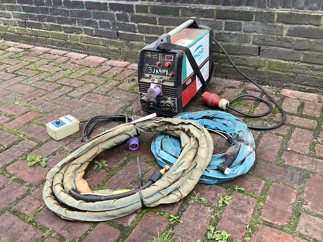 Lincon eletric invertec v270-t mig lasapparaat - afbeelding 1 van  4