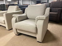 Linda lederen fauteuil - afbeelding 1 van  10