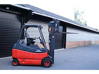 Linde - - e30s - vorkheftruck - afbeelding 8 van  11