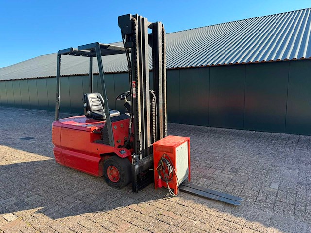 Linde - 1992 - e20 - vorkheftruck - afbeelding 1 van  15