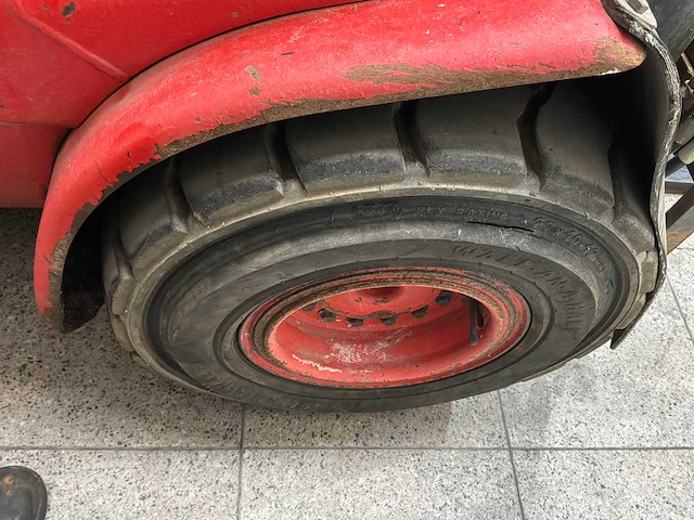 Linde - 1998 - vorkheftruck - afbeelding 10 van  18