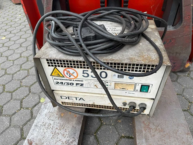 Linde - 1999 - l16 r03 - reachtruck - afbeelding 6 van  7