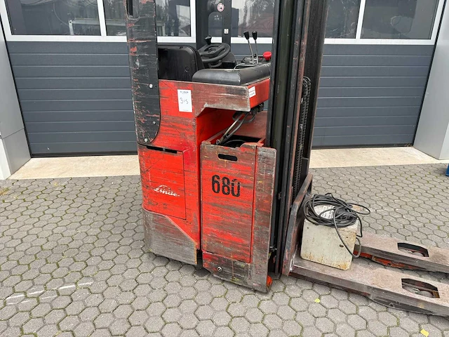 Linde - 1999 - l16 r03 - reachtruck - afbeelding 2 van  7
