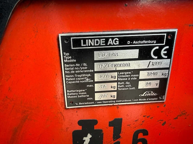 Linde - 1999 - l16 r03 - reachtruck - afbeelding 5 van  7