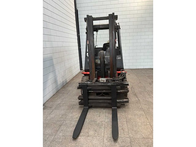 Linde - 2004 - e35p - vorkheftruck - afbeelding 13 van  19