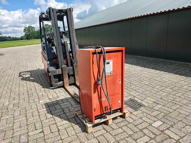 Linde - 2005 - e30/03/600 - vorkheftruck - afbeelding 23 van  33