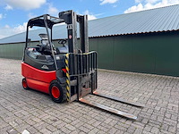 Linde - 2005 - e30/03/600 - vorkheftruck - afbeelding 1 van  17