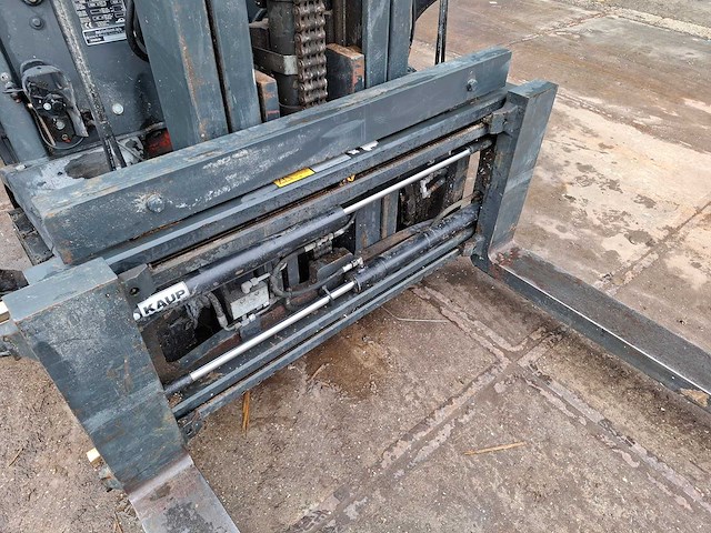 Linde - 2005 - h35d - vorkheftruck - afbeelding 4 van  28