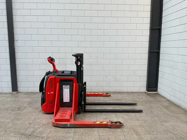 Linde - 2005 - l14as-ap - stapelaar - afbeelding 8 van  15