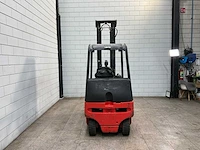 Linde - 2006 - e20 - vorkheftruck - afbeelding 10 van  20