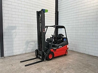 Linde - 2006 - e20 - vorkheftruck - afbeelding 12 van  20