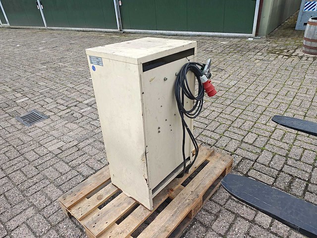 Linde - 2007 - e40p - vorkheftruck - afbeelding 19 van  30