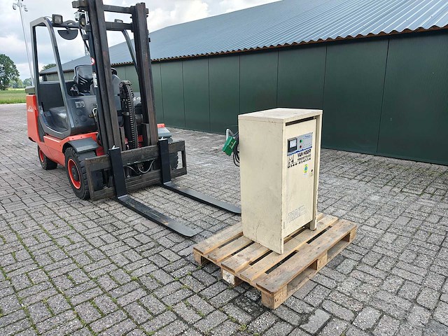 Linde - 2007 - e40p - vorkheftruck - afbeelding 12 van  30
