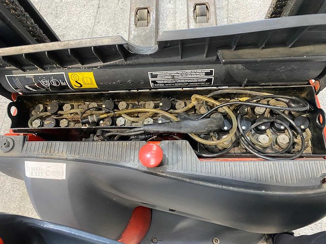 Linde - 2007 - l10 - stapelaar - afbeelding 3 van  11