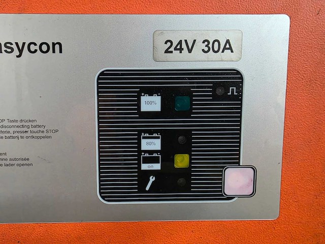 Linde - 2012 - 16 - palletwagen 24v - afbeelding 16 van  16