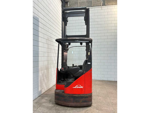 Linde - 2012 - r14x-03 - reachtruck - afbeelding 13 van  19