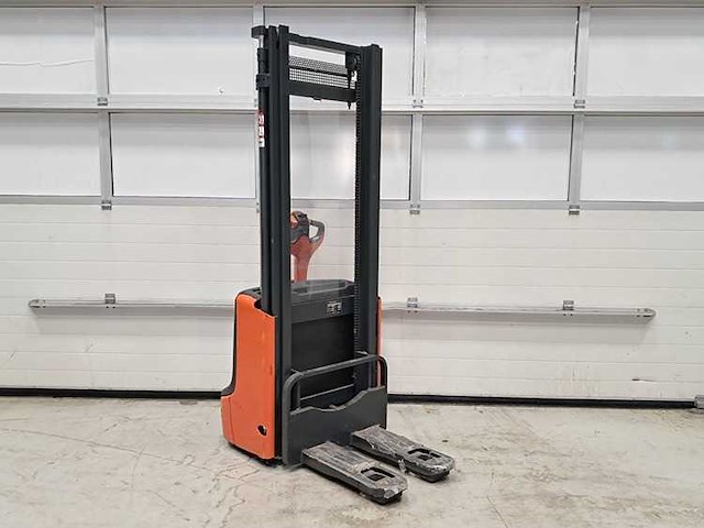Linde - 2013 - l10 - stapelaar - afbeelding 7 van  10