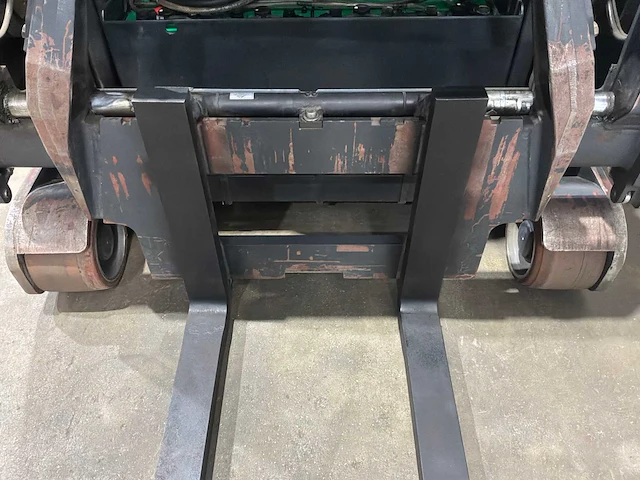 Linde - 2013 - r14x-03 - reach truck - afbeelding 2 van  16