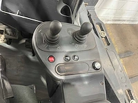 Linde - 2013 - r14x-03 - reach truck - afbeelding 4 van  16