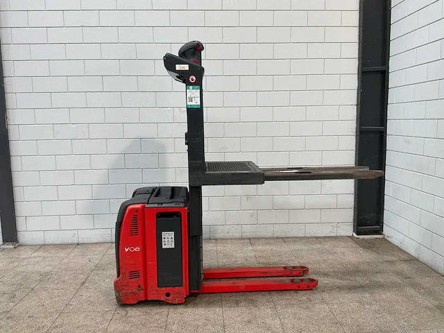 Linde - 2013 - v08-01 - orderpicker - afbeelding 9 van  13